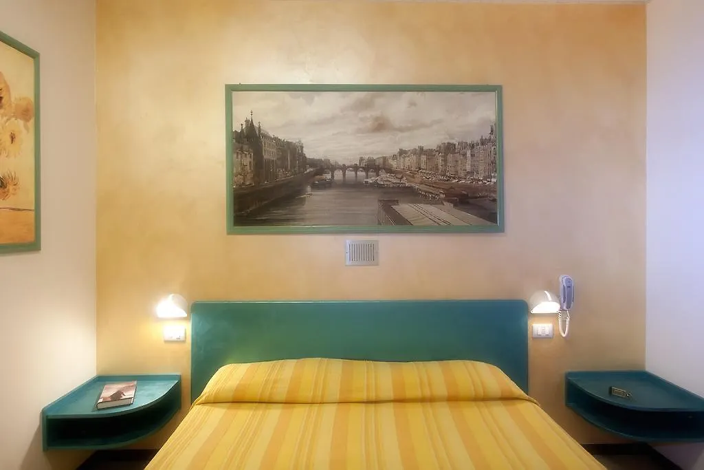 Hotel Marselli Римини